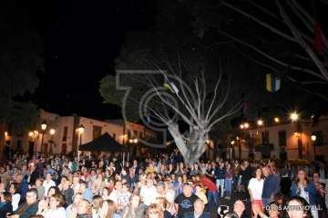 Concierto de La Trova en San Juan de Telde (Foto Antonio Alí, Francisco Javier Santana y TA)